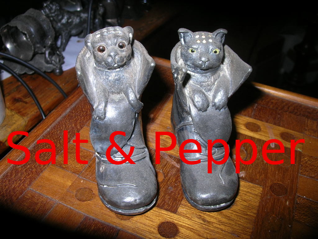 figural Salt and pepper sets